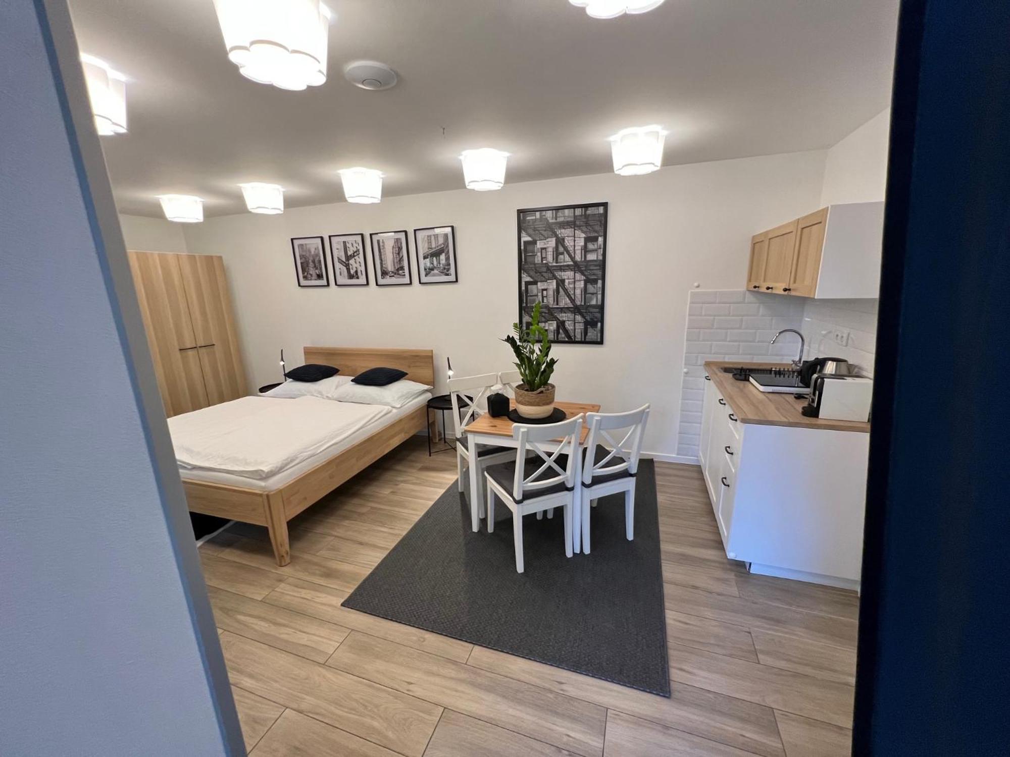 Apartmany Benesov Benesov nad Ploucnici Exterior foto